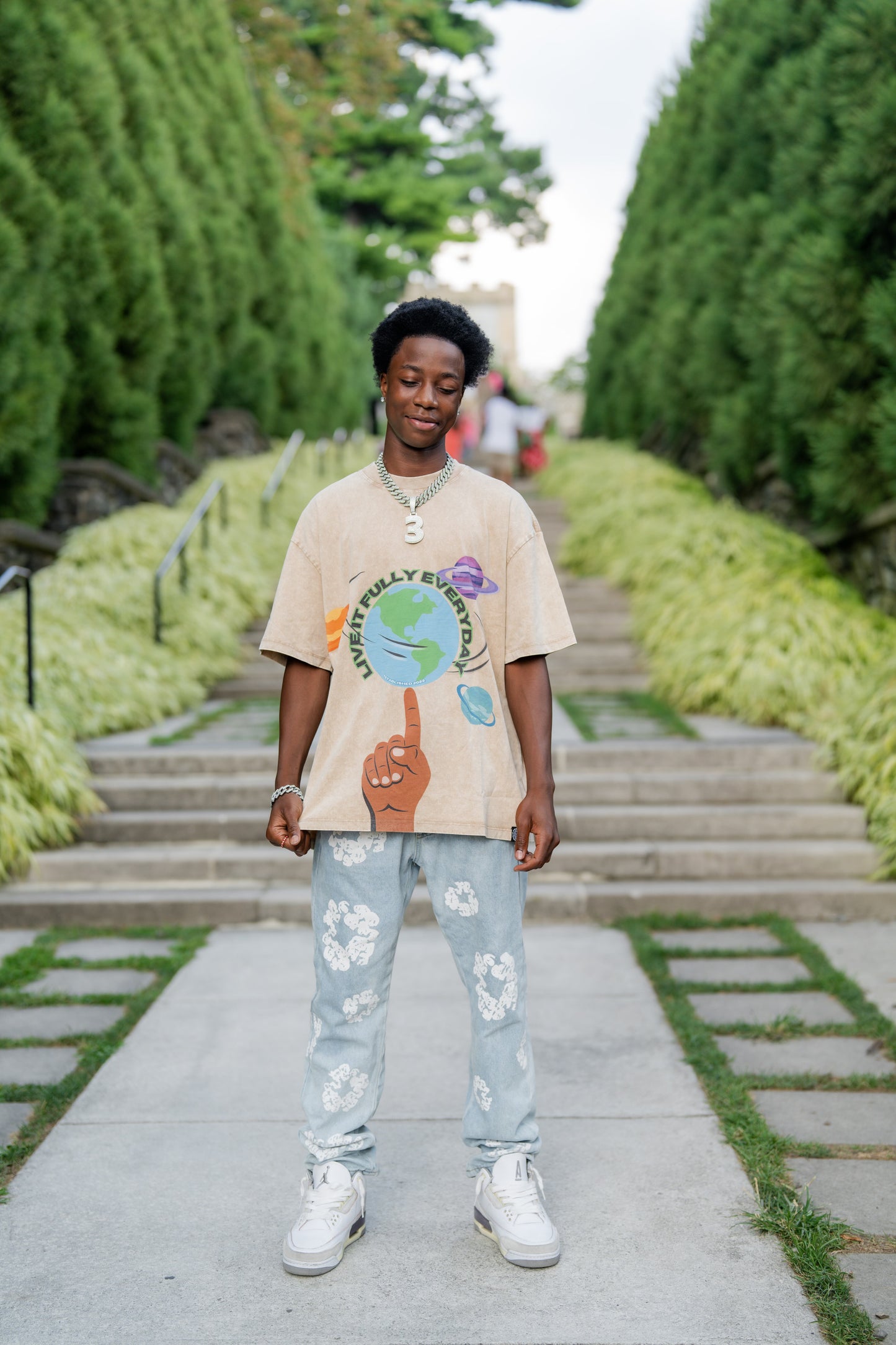 The Three E’s LIFE Oversized Shirt